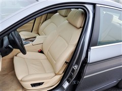 2011 528Li A