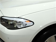 2011 528Li A