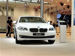2011 528Li A