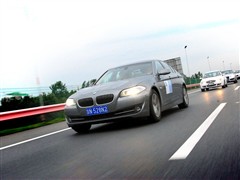 2011 528Li A
