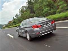 2011 528Li A