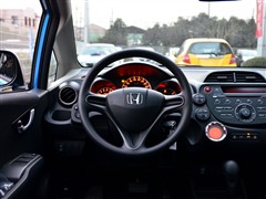 2011 1.5L Ԅȫ촰