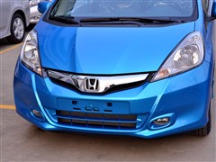 2011 1.5L Ԅȫ촰