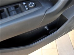 2012 2.3L ԄŞ