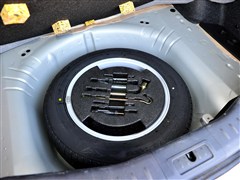 2012 2.3L ԄŞ