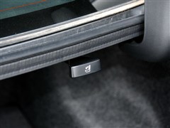 2013 ʮo 1.8L ԄӺA
