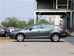 2013 ʮo 1.8L ԄӺA