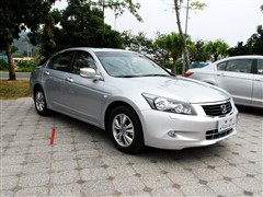 w 2010 2.4L EX Navi
