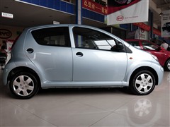 ȁ,ȁF0,2011 п 1.0L C,܇^ĈDƬ