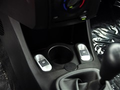 2010 пۇ 1.0L 