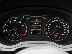 һ-󱊊W,WQ3,2015 30 TFSI Mȡ,пطPĈDƬ
