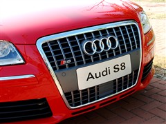 W(M),WS8,2008 S8 5.2FSI Quattro,ĈDƬ