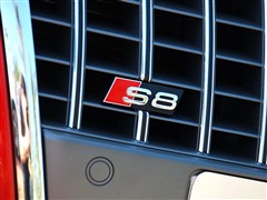 W(M),WS8,2008 S8 5.2FSI Quattro,ĈDƬ