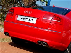 W(M),WS8,2008 S8 5.2FSI Quattro,ĈDƬ