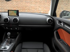 2014 Sportback 40 TFSI S lineA
