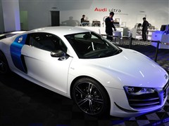 2013 5.2 FSI quattro Ї