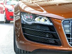 W(M),WR8,2010 5.2 FSI quattro,ĈDƬ