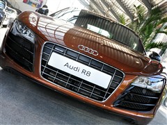 W(M),WR8,2010 5.2 FSI quattro,ĈDƬ