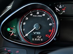 W(M),WR8,2010 5.2 FSI quattro,пطPĈDƬ