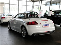 W(M),WTTS,2013 TTS Roadster 2.0TFSI quattro,܇^ĈDƬ