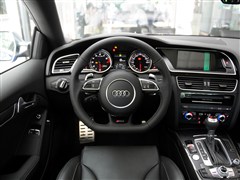 2014 RS 5 Coupe ؄e
