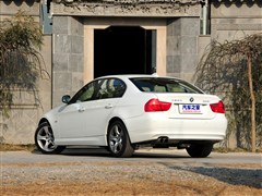2012 325i A