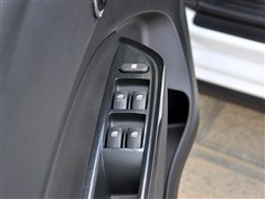 ͨ,E610,2014 CROSS 1.5L քӘ˜,܇ΌĈDƬ