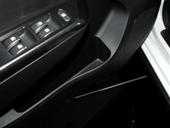 ͨ,E610,2014 CROSS 1.5L ԄӺA,܇ΌĈDƬ