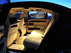 2010 760LiЇ60c