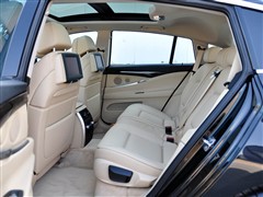 2010 535i A