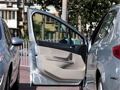 2011 2.0L քӺA