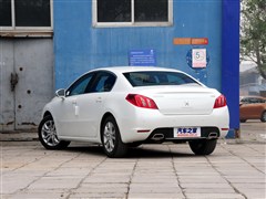2012 2.3L Ԅ