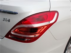 2014  1.6L քӃ