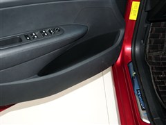 |L,308,2013 1.6L ԄLɫ,܇ΌĈDƬ