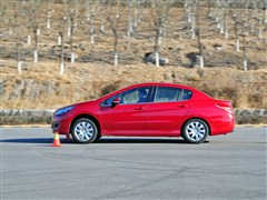 2012 2.0L Ԅ
