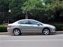 2010 2.0L ԄF