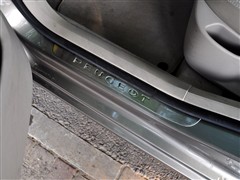 |L,408,2010 2.0L ԄF,܇ΌĈDƬ