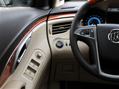 2010 2.4LA