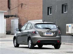 L܇,,2010 Ɏ 1.5L քF,܇^ĈDƬ
