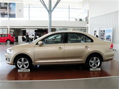 2013 1.6L Ԅm