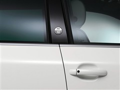 (M),;J,2010 4.2 V8,bĈDƬ