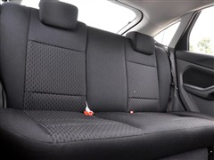 2011 Ɏ 1.8L MT