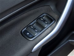 L,A,2013 Ɏ 1.5L Ԅӕr,܇ΌĈDƬ