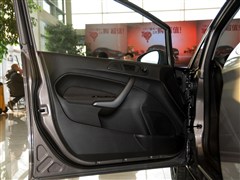 2013  1.5L քL