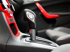 L,A,2013 Ɏ 1.5L Ԅ\,пطPĈDƬ