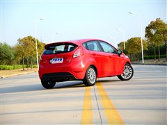 2013 Ɏ 1.5L Ԅ\