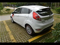 L,A,2013 Ɏ 1.5L Ԅ\,WьČĈDƬ