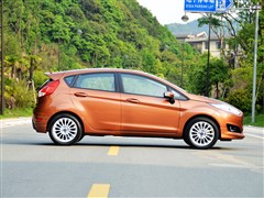 L,A,2013 Ɏ 1.5L Ԅӄń,܇^ĈDƬ