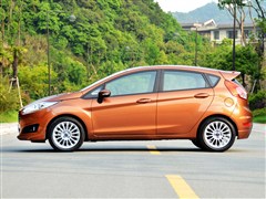 L,A,2013 Ɏ 1.5L Ԅӄń,܇^ĈDƬ