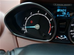 L,A,2013 Ɏ 1.5L Ԅӄń,пطPĈDƬ
